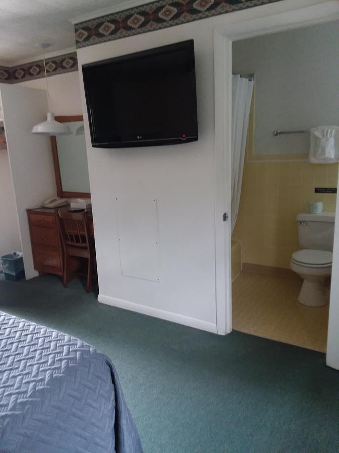 The Chieftain Motel Watkins Glen Exterior foto